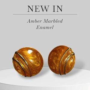 Vintage Gold Toned Marbled Amber 1” Diameter Earrings Enameled Clip-On